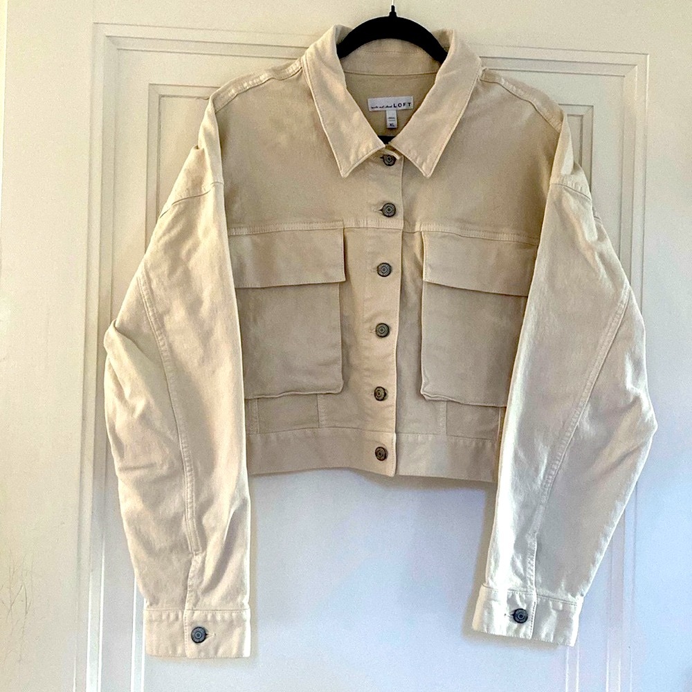 Cropped cotton denim jacket in light tan